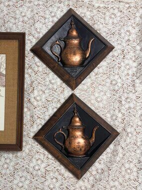 VTG Faux Copper Teapot Wall Plaques Set of 2 Bailey & Pignani Dart Industries